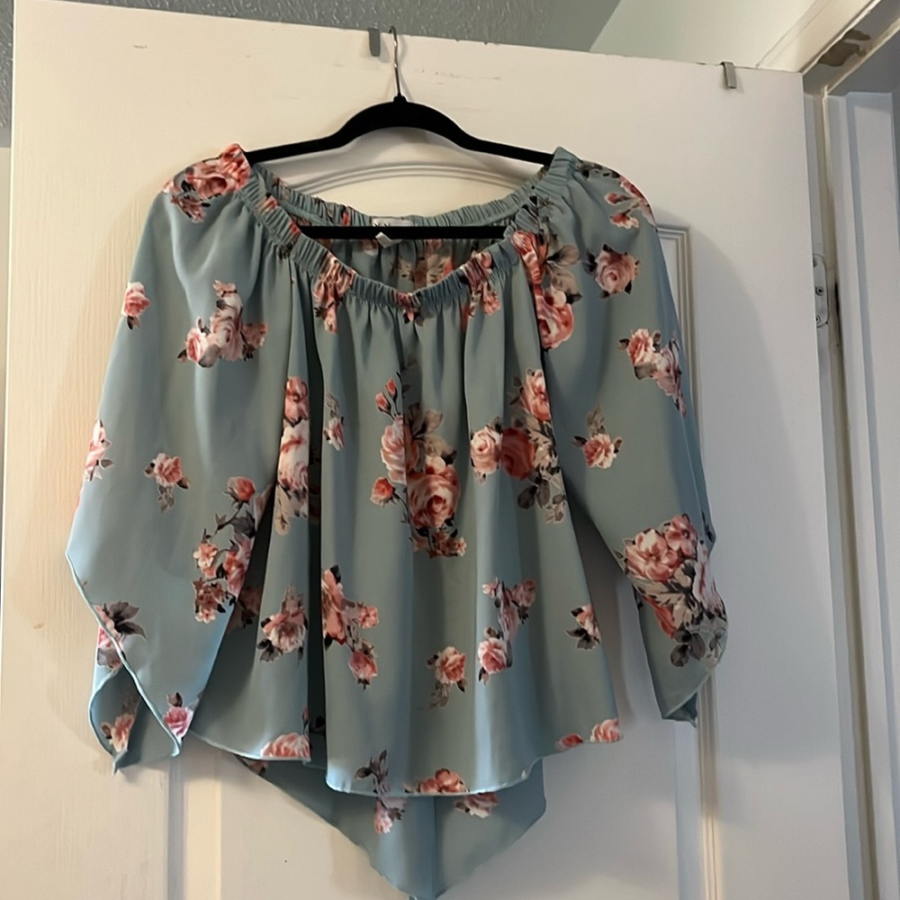 Beautiful Flowered blouses YaYa & co. Green-blue with pink roses.